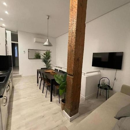 Cool/Soho Style Apt Para 9Pax C/Luciente Madrid Exteriör bild