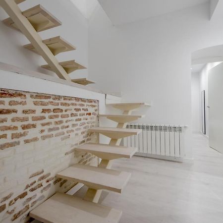 Cool/Soho Style Apt Para 9Pax C/Luciente Madrid Exteriör bild
