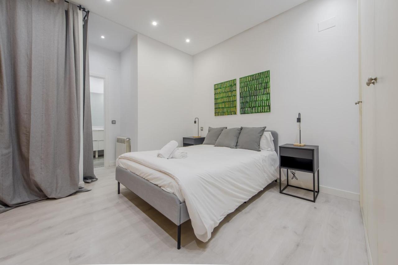 Cool/Soho Style Apt Para 9Pax C/Luciente Madrid Exteriör bild