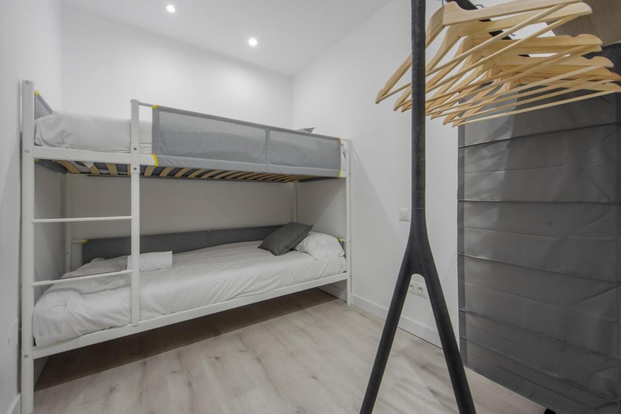 Cool/Soho Style Apt Para 9Pax C/Luciente Madrid Exteriör bild